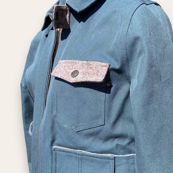 UNITED BY BLUE Women's Bison Utility Canvas Chore Jacket Women’s medium - Picture 8 of 10